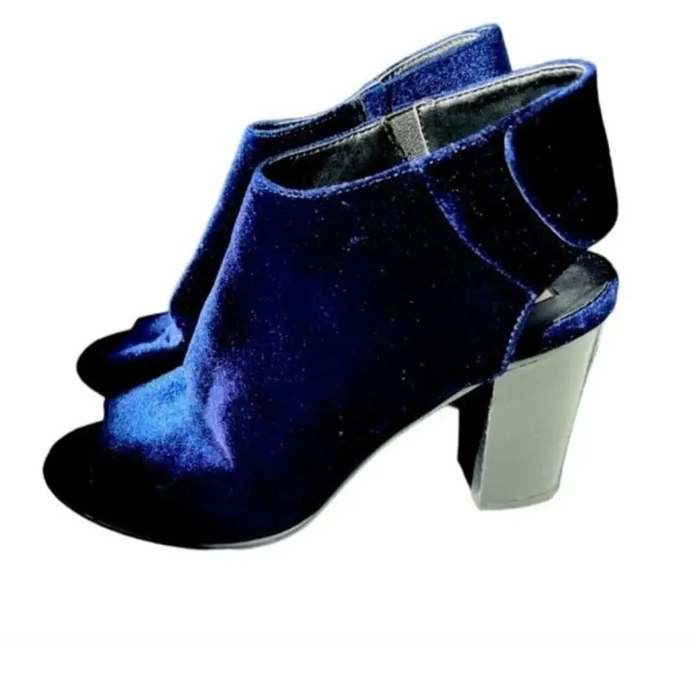 Steve Madden Royal Blue Velvet Heels Pumps Open Toe Size 7.5‎
